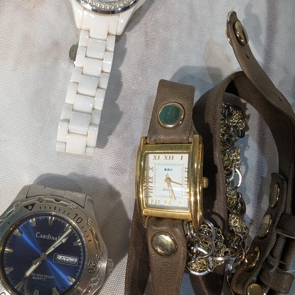 Bundle of Vintage and Luxury Ladies Watch Set - 02 - Picture 8 of 10